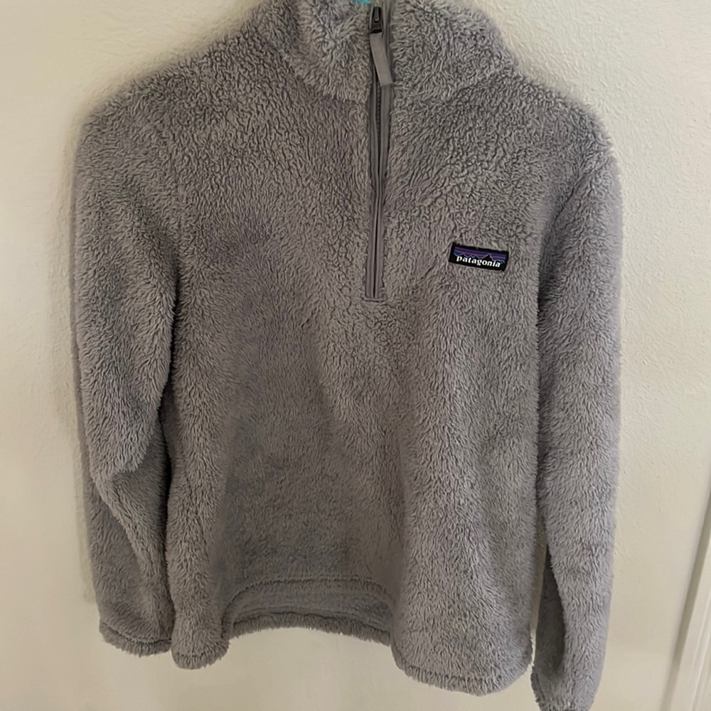 fuzzy patagonia quarterzip